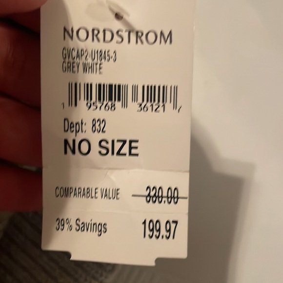 Givenchy beanie - Picture 4 of 4